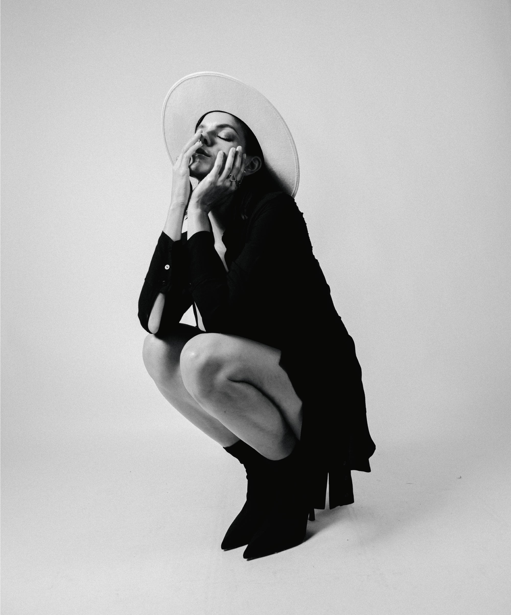 HUG BLACK VISCOSE SHIRT DRESS