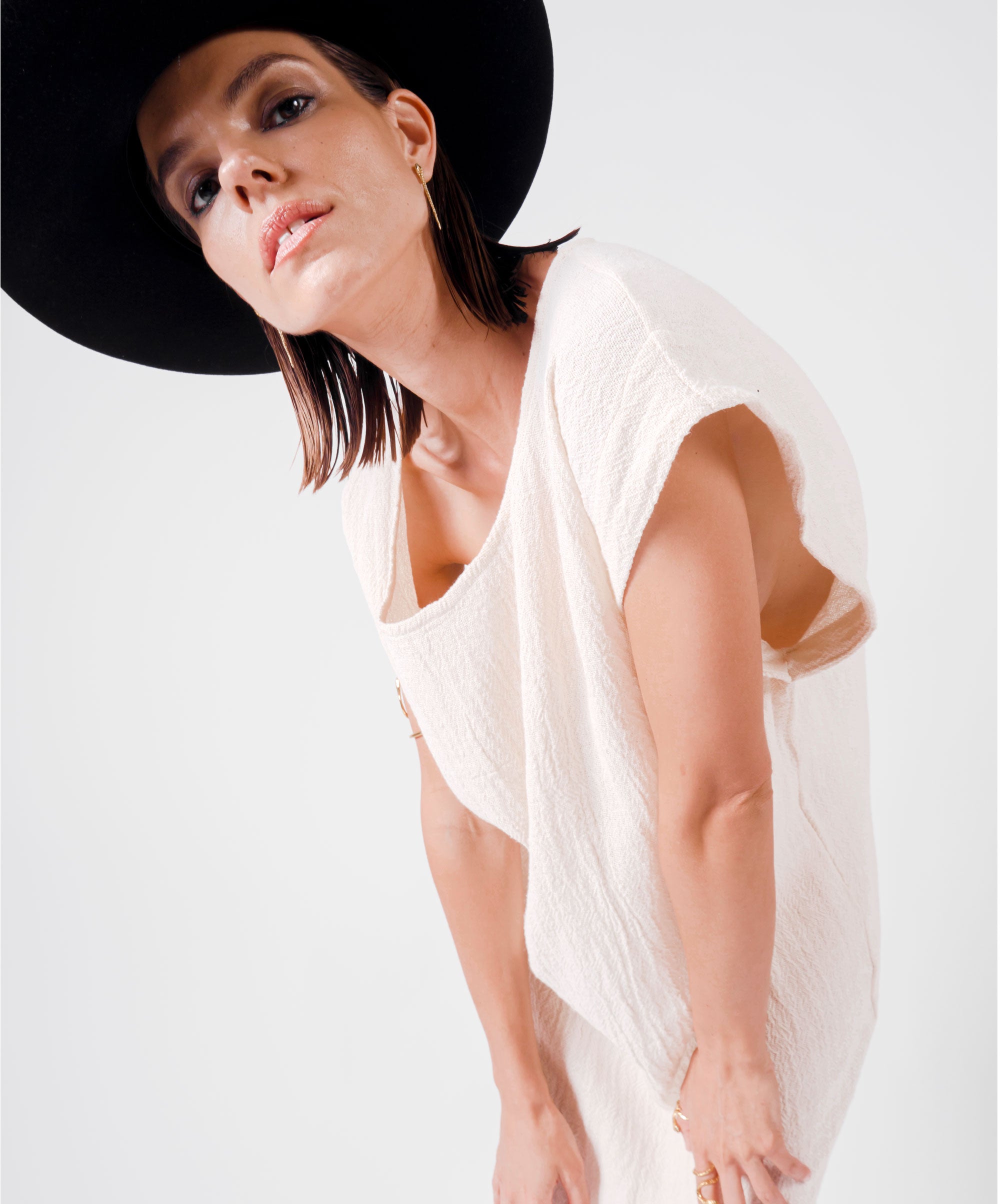 DEJA VU BEIGE T-SHIRT