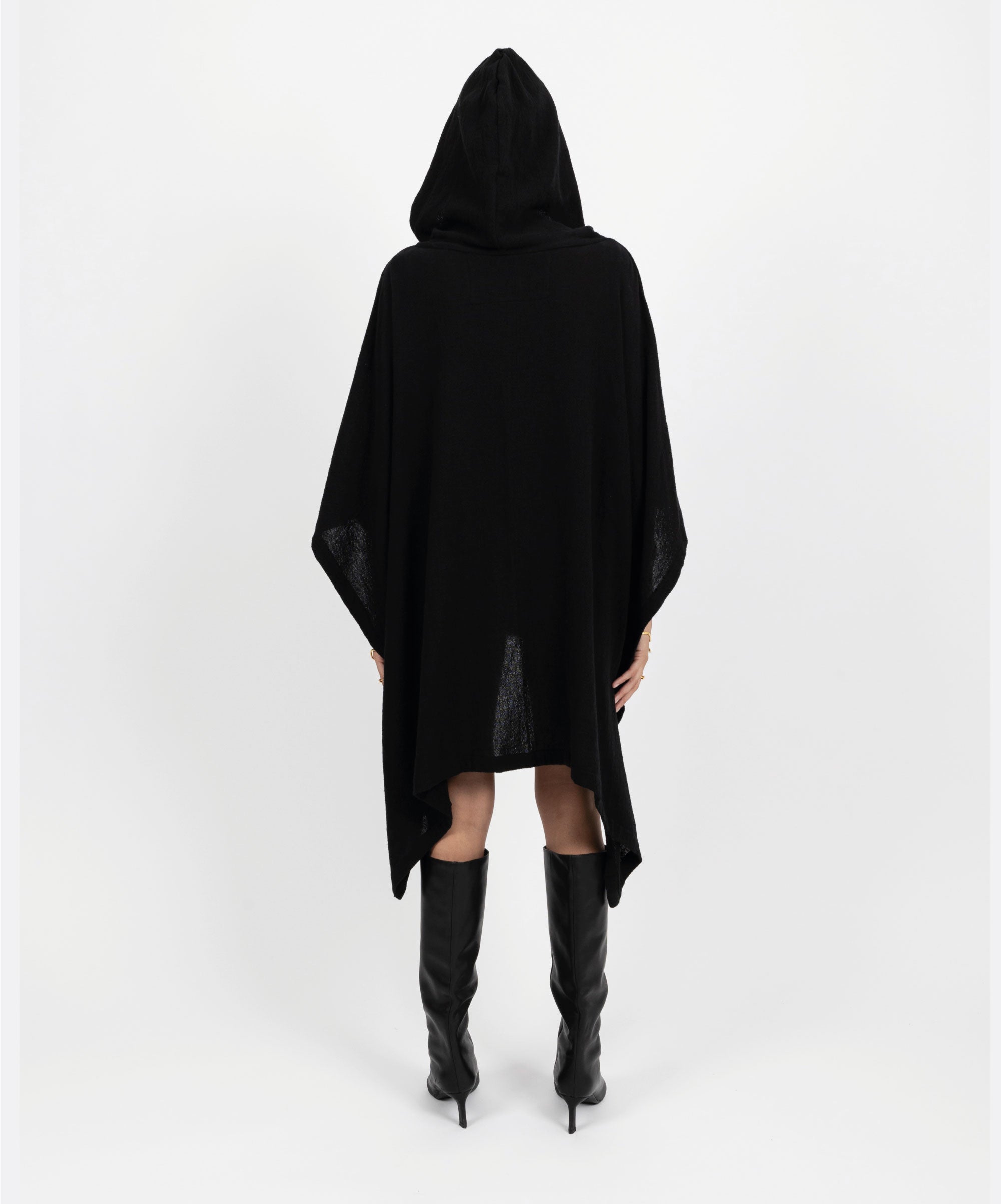 IBIZA BLACK PONCHO