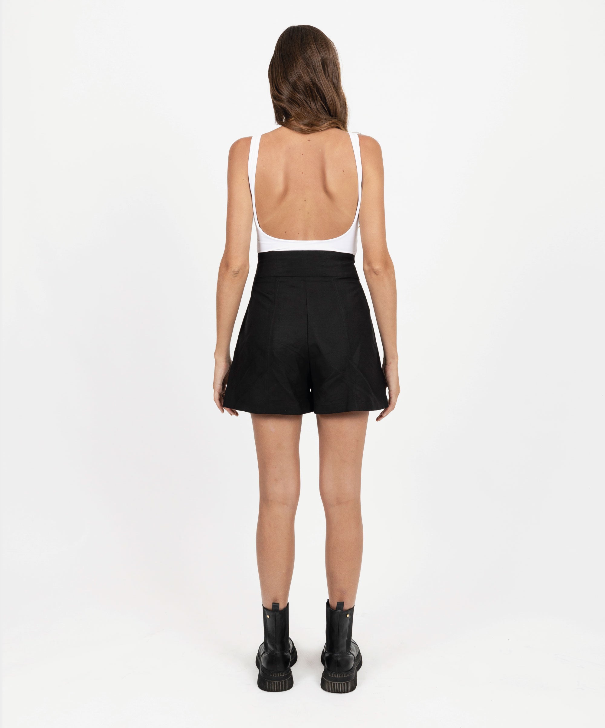 YES BLACK LINEN COTTON SHORTS - DE LA ROSA TULUM