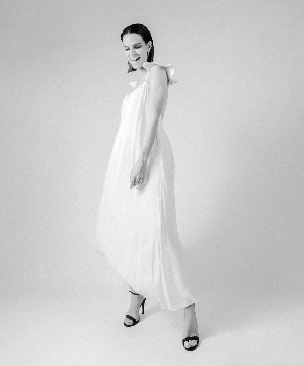 WINGS LONG WHITE DRESS - DE LA ROSA TULUM