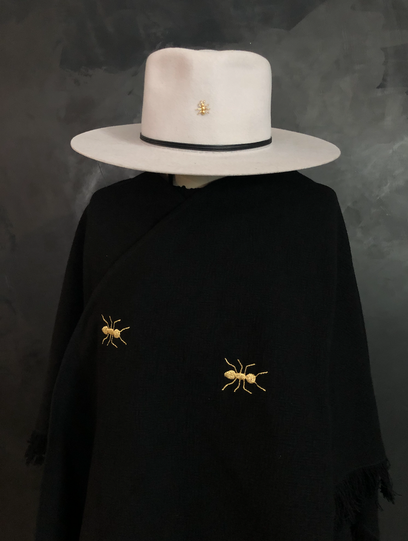 GOLD ANTS PONCHO