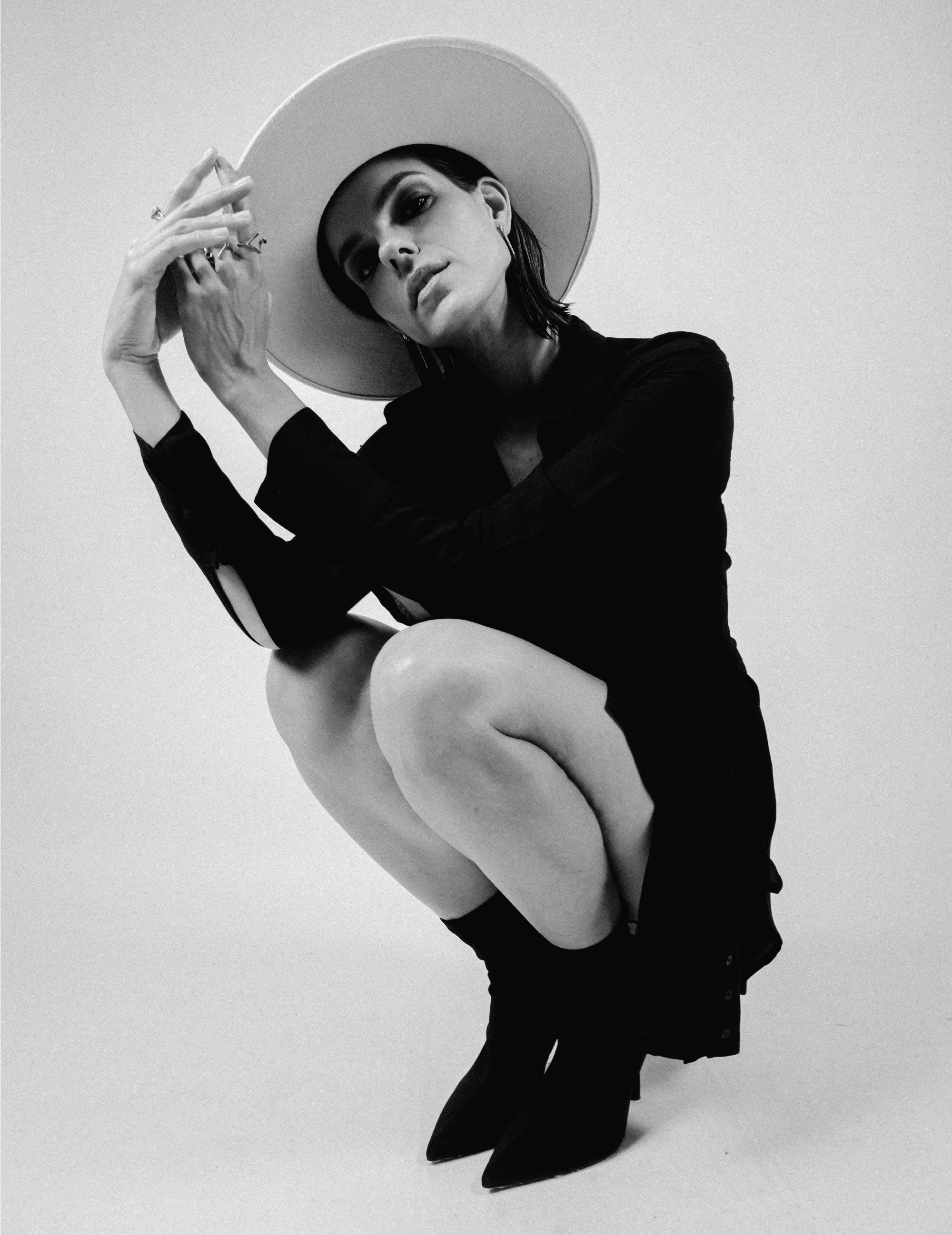 HUG BLACK VISCOSE SHIRT DRESS