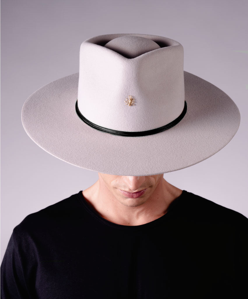 CALM GRAY HAT